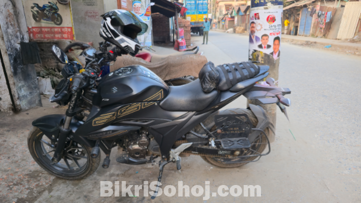 Suzuki Gixxer 250cc